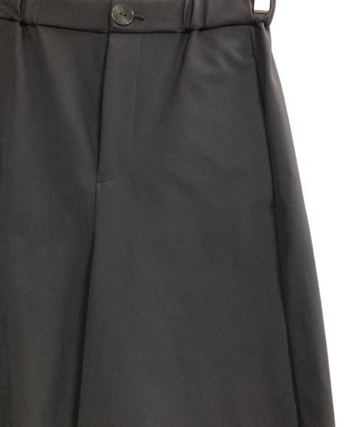 nagonstans（ナゴンスタンス）nagonstans (ナゴンスタンス) cropped balloon pants ブラック サイズ:Mの古着・服飾アイテム