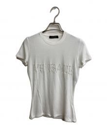 VERSACE（ヴェルサーチェ）の古着「ロゴカッティングカットソー」｜ホワイト