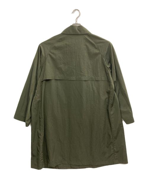 BLUEFLAG（ブルーフラッグ）BLUEFLAG (ブルーフラッグ) ナイロンコート オリーブ サイズ:Lの古着・服飾アイテム