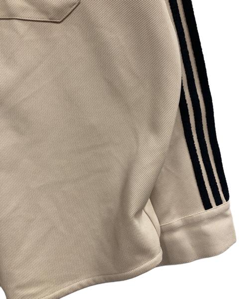 adidas（アディダス）adidas (アディダス) Song for the Mute (ソングフォーザミュート) ボタンディテールシャツ ベージュ サイズ:3XLの古着・服飾アイテム