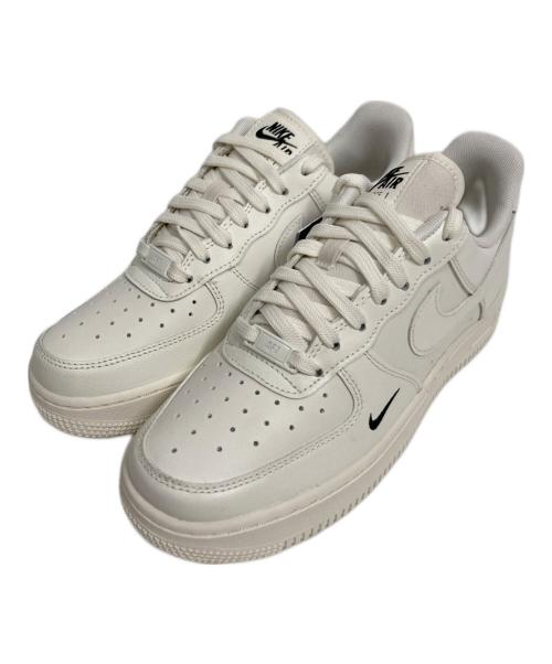 NIKE（ナイキ）NIKE (ナイキ) AIR FORCE 1 '07 ESS ホワイト サイズ:24.5の古着・服飾アイテム