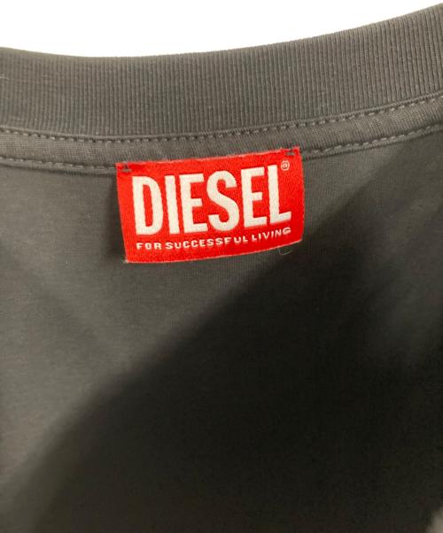 DIESEL（ディーゼル）DIESEL (ディーゼル) T-BUXT-CROP-OD ブラック サイズ:Sの古着・服飾アイテム