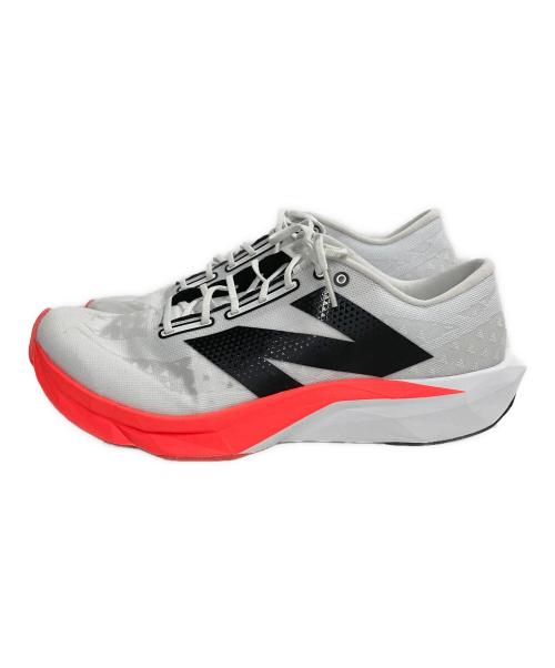 NEW BALANCE（ニューバランス）NEW BALANCE (ニューバランス) FuelCell Pvlse v1 ホワイト サイズ:27の古着・服飾アイテム