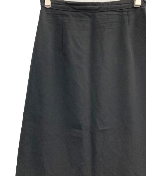 tricot COMME des GARCONS（トリココムデギャルソン）tricot COMME des GARCONS (トリココムデギャルソン) ヘム刺繍ウールスカート ブラック サイズ:Mの古着・服飾アイテム