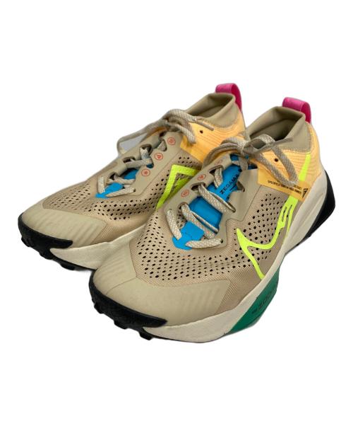 NIKE（ナイキ）NIKE (ナイキ) ZOOMX ZEGAMA TRAIL TEAM ベージュ サイズ:24.5の古着・服飾アイテム
