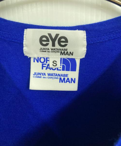 eYe COMME des GARCONS JUNYAWATANABE MAN（アイ コム デ ギャルソン ジュンヤ ワタナベ マン）eYe COMME des GARCONS JUNYAWATANABE MAN (アイ コム デ ギャルソン ジュンヤ ワタナベ マン) THE NORTH FACE (ザ ノース フェイス) プリントTシャツ ブルー サイズ:Sの古着・服飾アイテム