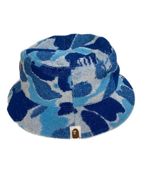 A BATHING APE（アベイシングエイプ）A BATHING APE (アベイシングエイプ) カモフラバケットハット ブルーの古着・服飾アイテム