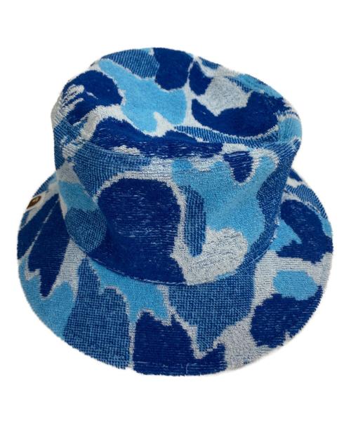 A BATHING APE（アベイシングエイプ）A BATHING APE (アベイシングエイプ) カモフラバケットハット ブルーの古着・服飾アイテム