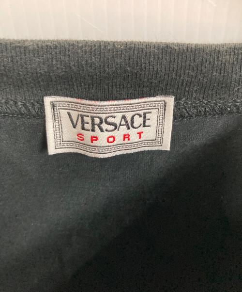 VERSACE Sport（ヴェルサーチ スポーツ）VERSACE SPORT (ヴェルサーチ スポーツ) プリントTシャツ ブラック サイズ:40の古着・服飾アイテム
