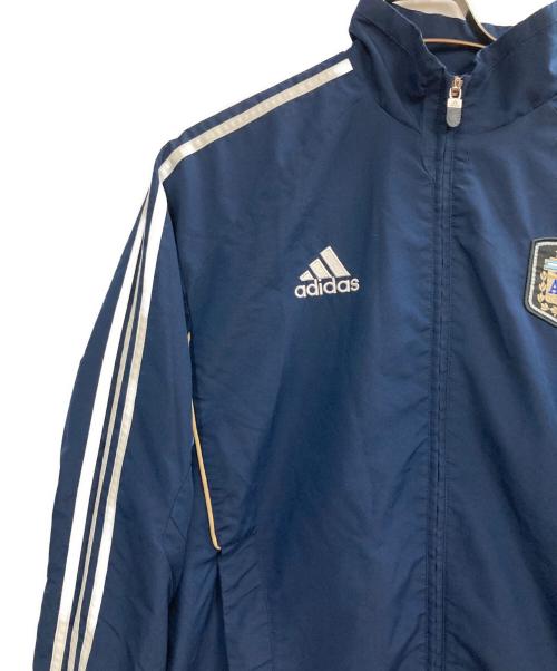 adidas（アディダス）adidas (アディダス) ナイロンジャケット ネイビー サイズ:Lの古着・服飾アイテム