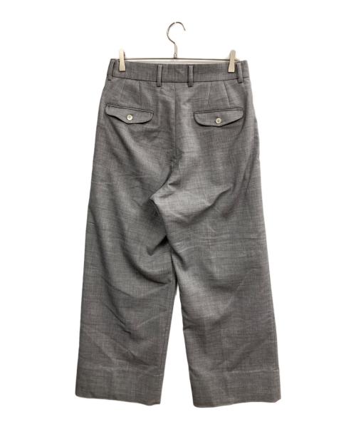 UNFOLLOW（アンフォロー）UNFOLLOW (アンフォロー) doublecross 2tuck wide slacks グレー サイズ:3の古着・服飾アイテム