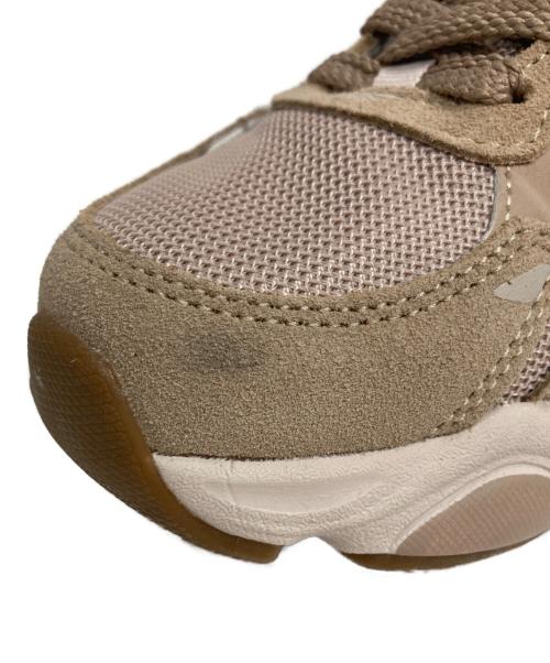 REEBOK（リーボック）REEBOK (リーボック) CHARGE RUN ベージュ サイズ:23.5の古着・服飾アイテム