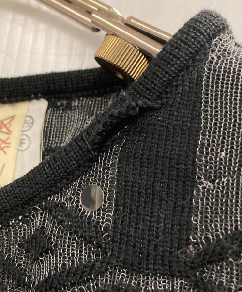 FENDI（フェンディ）FENDI (フェンディ) ジオメトリック柄織りノースリーブニット ブラック サイズ:F-B38の古着・服飾アイテム