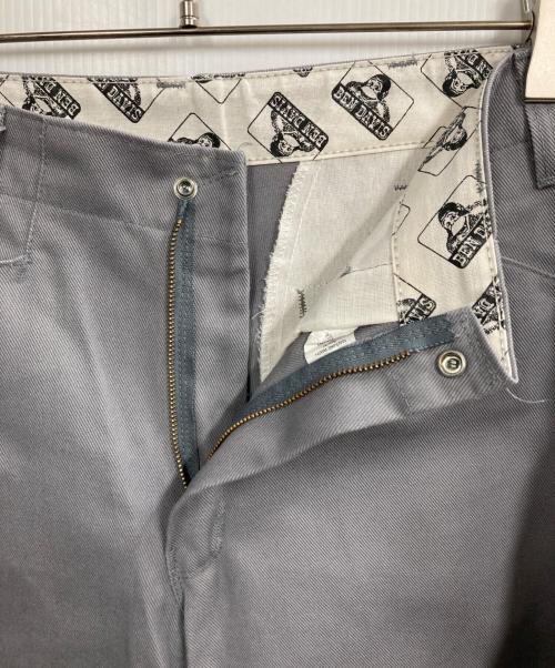 BEN DAVIS（ベンデイビス）BEN DAVIS (ベンデイビス) ゴリラカットパンツ グレー サイズ:W29の古着・服飾アイテム