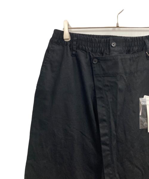 s'yte（サイト）s'yte (サイト) COTTON TWILL GATHERED POCKET WRAP PANTS ブラック サイズ:02の古着・服飾アイテム