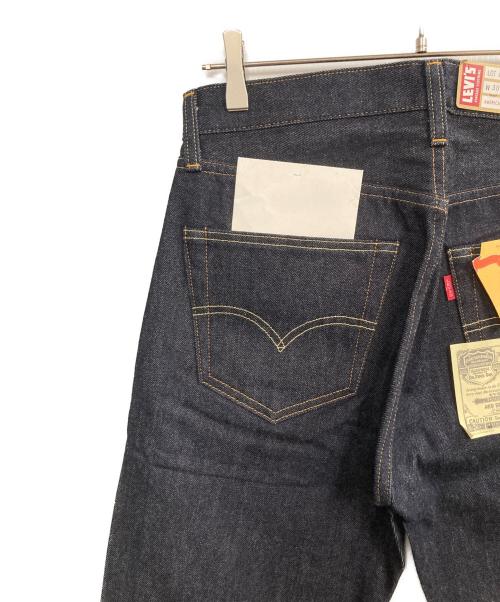 LEVI'S VINTAGE CLOTHING（リーバイス ビンテージ クロージング）LEVI'S VINTAGE CLOTHING (リーバイス ビンテージ クロージング) 1955年復刻 501XXデニムパンツ インディゴ サイズ:W30×L34 未使用品の古着・服飾アイテム