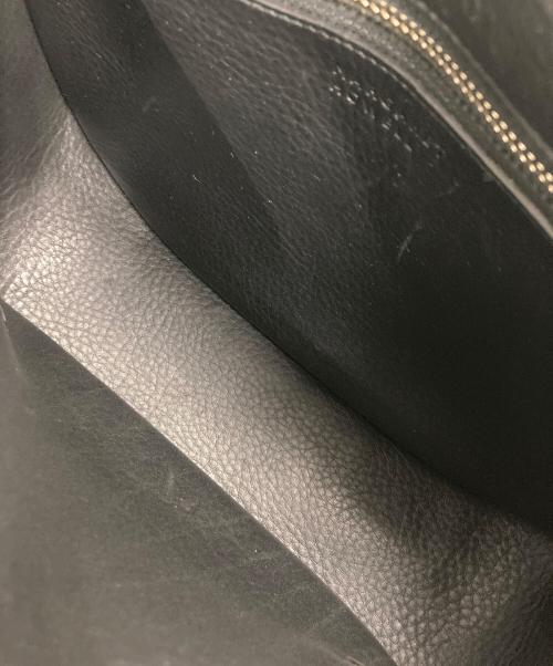 MARGARET HOWELL（マーガレットハウエル）MARGARET HOWELL (マーガレットハウエル) BRIDLE LEATHER SHOLDER BAG ブラックの古着・服飾アイテム