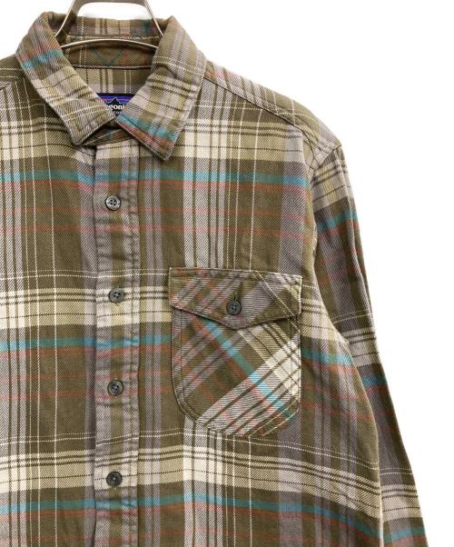 Patagonia（パタゴニア）Patagonia (パタゴニア) Iron Ridge Shirt カーキ サイズ:XSの古着・服飾アイテム