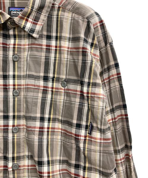 Patagonia（パタゴニア）Patagonia (パタゴニア) ピマコットンチェックシャツ グレー サイズ:XSの古着・服飾アイテム