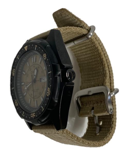 CASIO（カシオ）CASIO (カシオ) Classic Analog Tan Nylon Strap Watch ベージュの古着・服飾アイテム