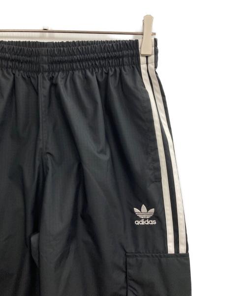 adidas Originals（アディダスオリジナル）adidas originals (アディダスオリジナル) トラックカーゴパンツ ブラック サイズ:Mの古着・服飾アイテム