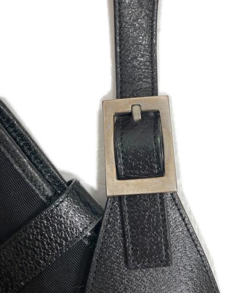GUCCI（グッチ）GUCCI (グッチ) バッグ ブラックの古着・服飾アイテム