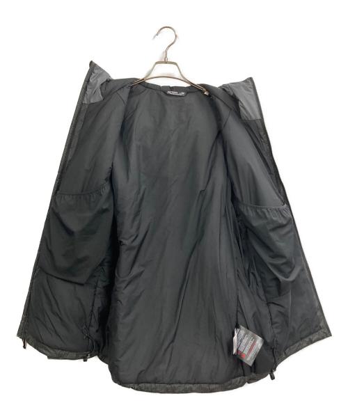 ARC'TERYX（アークテリクス）ARC'TERYX (アークテリクス) Rush Insulated Jacket グレー サイズ:Mの古着・服飾アイテム