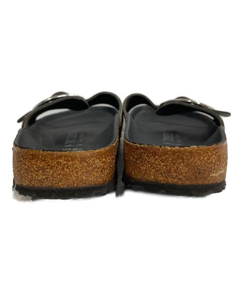 BIRKENSTOCK（ビルケンシュトック）BIRKENSTOCK (ビルケンシュトック) マドリッドビックバックル カーキ サイズ:43の古着・服飾アイテム