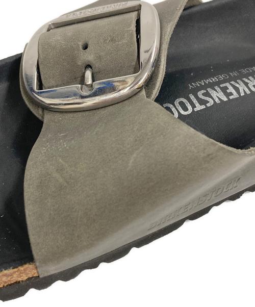BIRKENSTOCK（ビルケンシュトック）BIRKENSTOCK (ビルケンシュトック) マドリッドビックバックル カーキ サイズ:43の古着・服飾アイテム