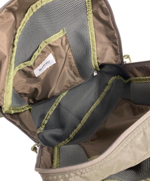BRIEFING（ブリーフィング）BRIEFING (ブリーフィング) BEAMS BOY (ビームスボーイ) 別注 TRAVEL SACOCHE カーキの古着・服飾アイテム