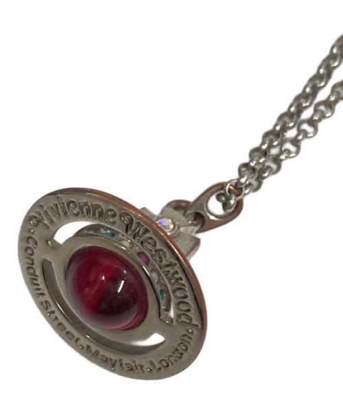 Vivienne Westwood（ヴィヴィアンウエストウッド）Vivienne Westwood (ヴィヴィアンウエストウッド) オーブネックレス シルバー×レッドの古着・服飾アイテム