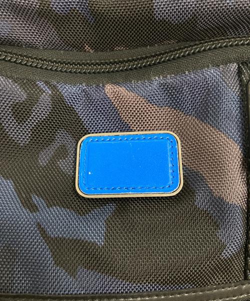 TUMI（トゥミ）TUMI (トゥミ) ALPHA BRAVO ブルーカモの古着・服飾アイテム