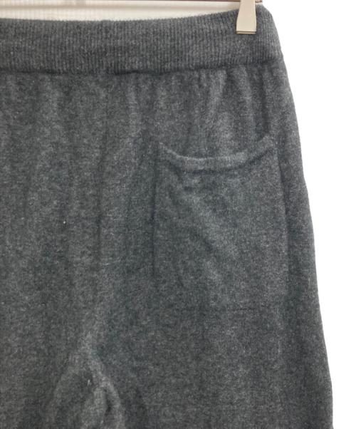 cash&barba（キャッシュ アンド バルバ）cash&barba (キャッシュ アンド バルバ) モンゴリアンカシミヤ ワイドパンツ グレー サイズ:1の古着・服飾アイテム