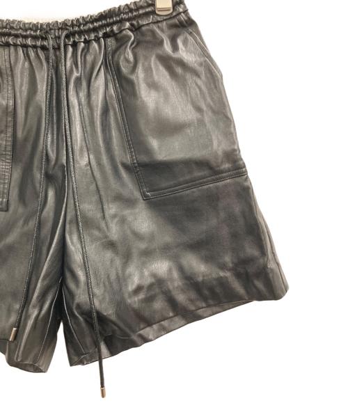 Mystrada（マイストラーダ）Mystrada (マイストラーダ) フェイクレザーショートパンツ ブラック サイズ:36 未使用品の古着・服飾アイテム