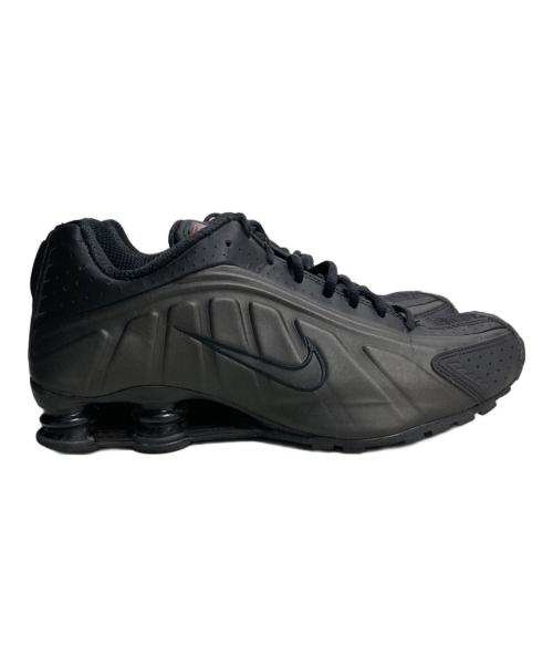 NIKE（ナイキ）NIKE (ナイキ) NIKE SHOX R4 BLACK/BLACK-BLACK-BRIGHT CRIMSON ブラック サイズ:27.5cmの古着・服飾アイテム