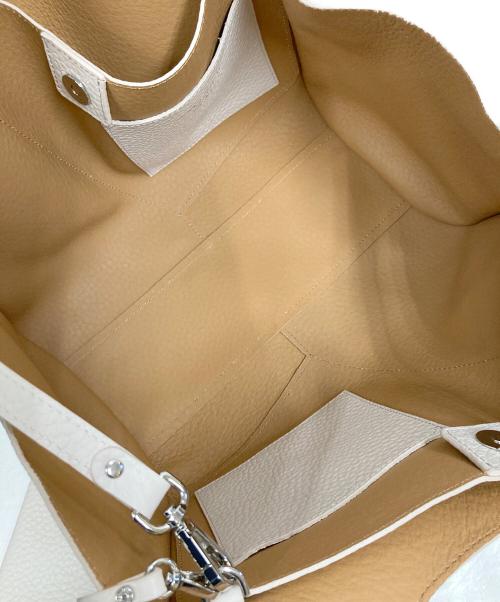 GIANNI CHIARINI（ジャンニ キアリーニ）GIANNI CHIARINI (ジャンニ キアリーニ) ユーフォリア 2WAYバッグ アイボリー サイズ:SIZE Mの古着・服飾アイテム