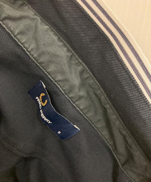 FRED PERRY（フレッドペリー）FRED PERRY (フレッドペリー) ポロシャツ ネイビー サイズ:Sの古着・服飾アイテム