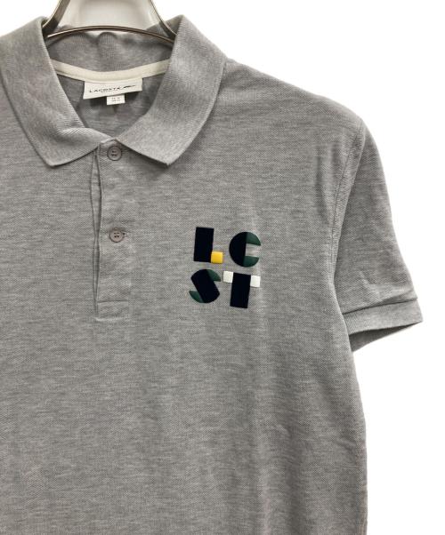 LACOSTE（ラコステ）LACOSTE (ラコステ) Erkek Beyaz Regular Fit Polo グレー サイズ:Mの古着・服飾アイテム