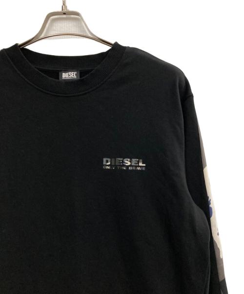 DIESEL（ディーゼル）DIESEL (ディーゼル) カモ柄ロゴスウェット ブラック サイズ:XLの古着・服飾アイテム