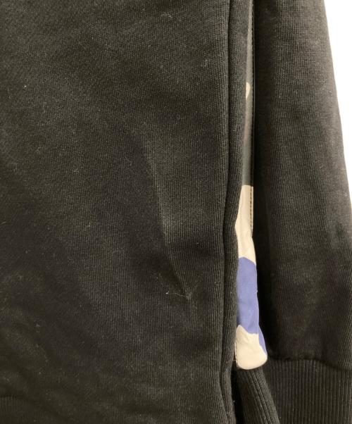DIESEL（ディーゼル）DIESEL (ディーゼル) カモ柄ロゴスウェット ブラック サイズ:XLの古着・服飾アイテム