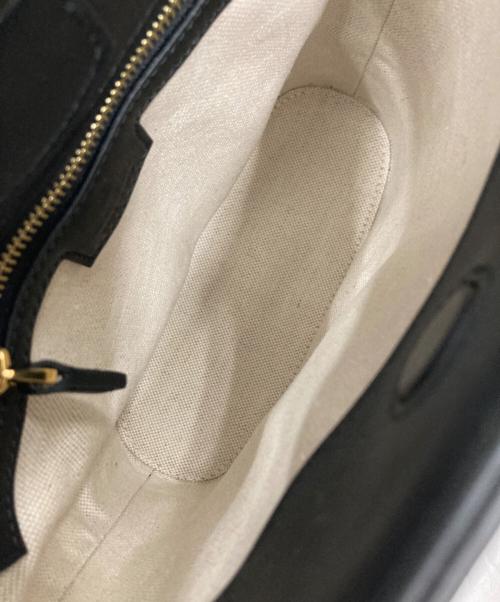 GUCCI（グッチ）GUCCI (グッチ) HAAKF ショルダーバッグ ホワイト×ブラックの古着・服飾アイテム