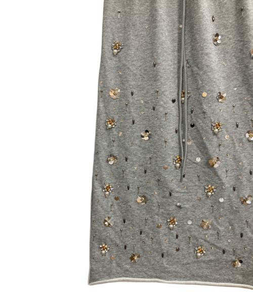 Ameri（アメリ）AMERI (アメリ) BIJOU MOTIF SWEAT SKIRT グレー サイズ:Sの古着・服飾アイテム
