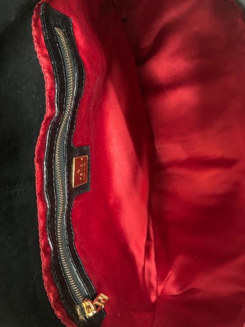 FENDI（フェンディ）FENDI (フェンディ) Vintage Red glitter finish Suede Mamma Baguette ブラックの古着・服飾アイテム