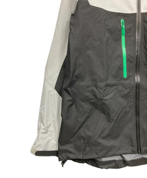 ARC'TERYX（アークテリクス）ARC'TERYX (アークテリクス) ALPHA JACKET M Black/Solitude/Jungl サイズ:Lの古着・服飾アイテム