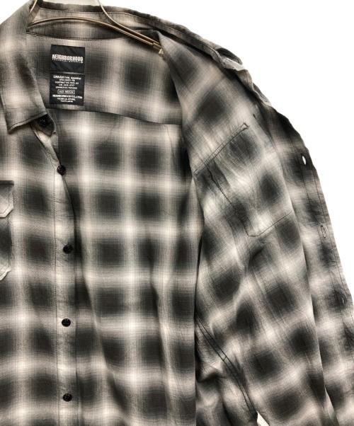 NEIGHBORHOOD（ネイバーフッド）NEIGHBORHOOD (ネイバーフッド) オンブレチェック半袖シャツ ブラック サイズ:Mの古着・服飾アイテム