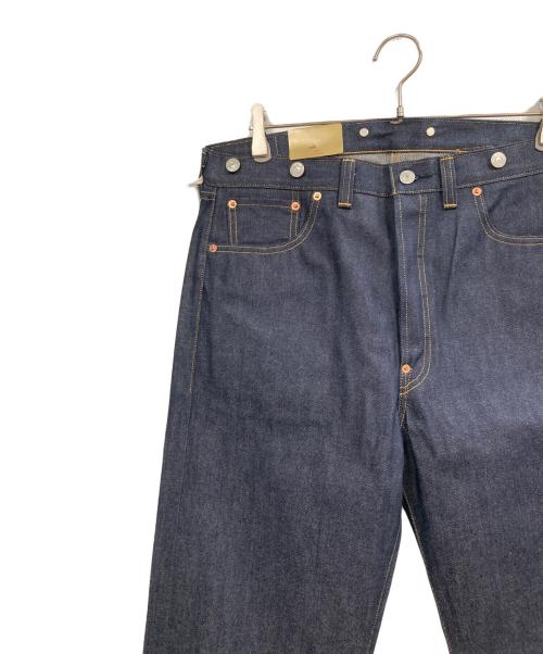 LEVI'S VINTAGE CLOTHING（リーバイス ビンテージ クロージング）LEVI'S VINTAGE CLOTHING (リーバイス ビンテージ クロージング) 復刻501XX 1933モデルデニムパンツ インディゴ サイズ:W33×L34 未使用品の古着・服飾アイテム