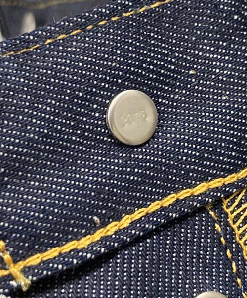 LEVI'S VINTAGE CLOTHING（リーバイス ビンテージ クロージング）LEVI'S VINTAGE CLOTHING (リーバイス ビンテージ クロージング) 復刻501XX 1933モデルデニムパンツ インディゴ サイズ:W33×L34 未使用品の古着・服飾アイテム