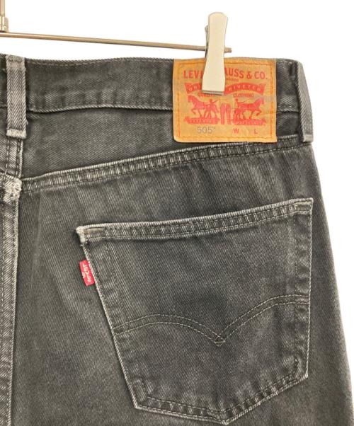 LEVI'S（リーバイス）LEVI'S (リーバイス) 505ワイドブラックデニム ブラック サイズ:W36L38の古着・服飾アイテム