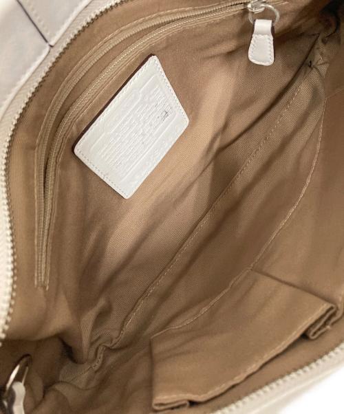 COACH（コーチ）COACH (コーチ) Soho Shoulder Bag ホワイトの古着・服飾アイテム