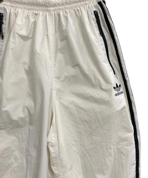 adidas（アディダス）adidas (アディダス) ADS 200 トラックパンツ ホワイト サイズ:XSの古着・服飾アイテム